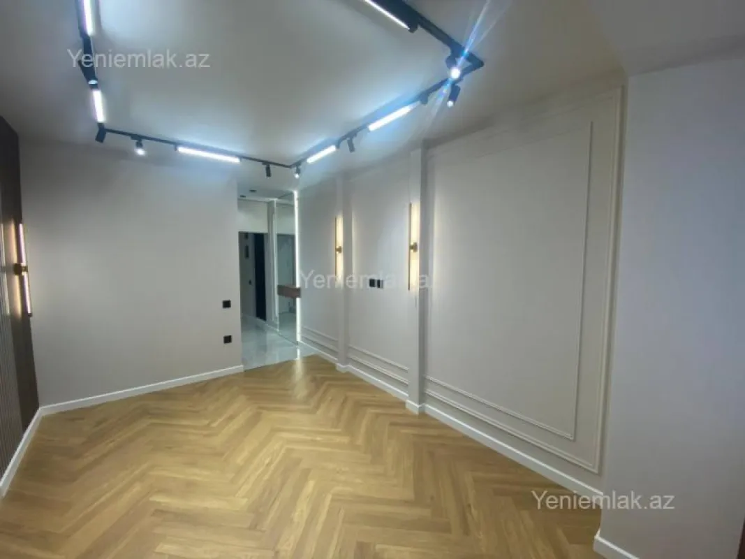 Satılır 1 otaqlı köhnə tikili 45 m²