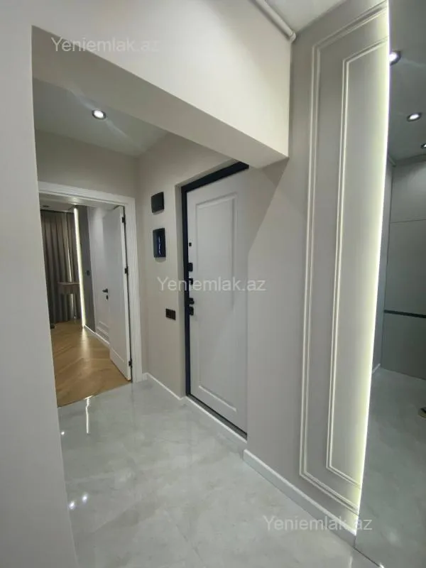 Satılır 1 otaqlı köhnə tikili 45 m²