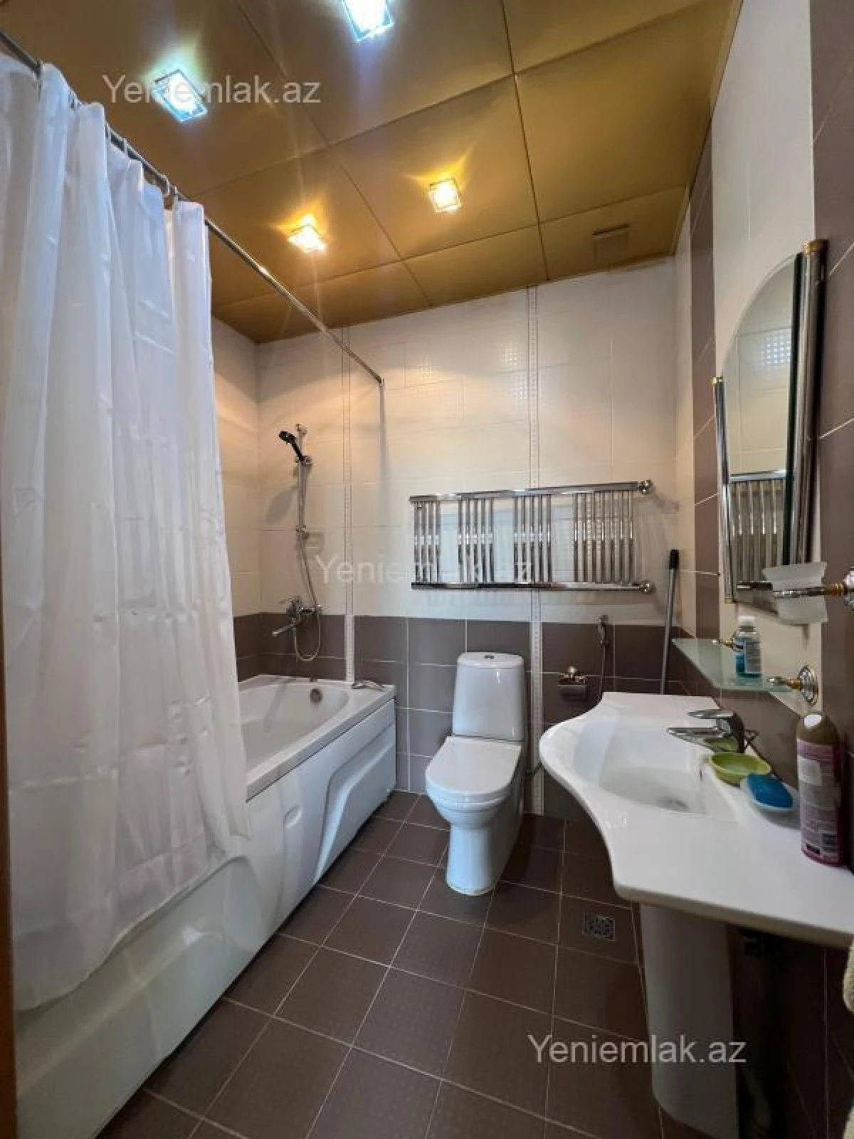 Satılır 3 otaqlı yeni tikili 171 m²