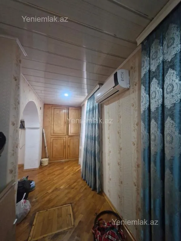 Satılır 3 otaqlı köhnə tikili 70 m²