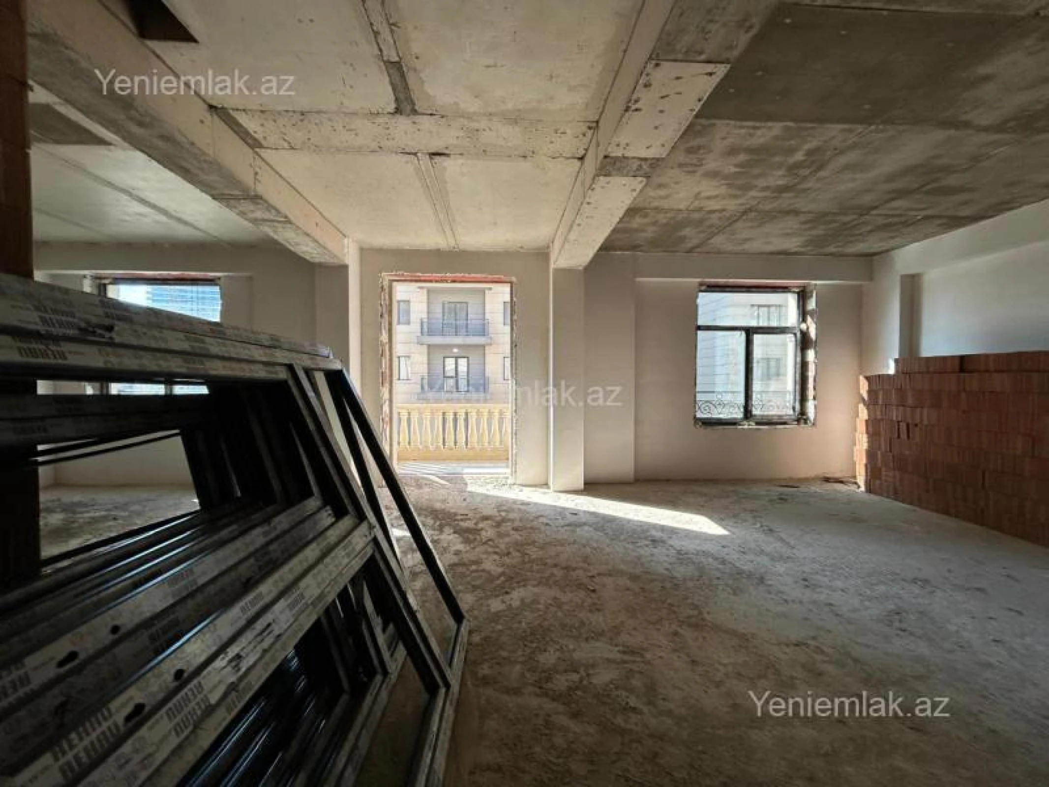 Satılır 3 otaqlı yeni tikili 128.34 m²