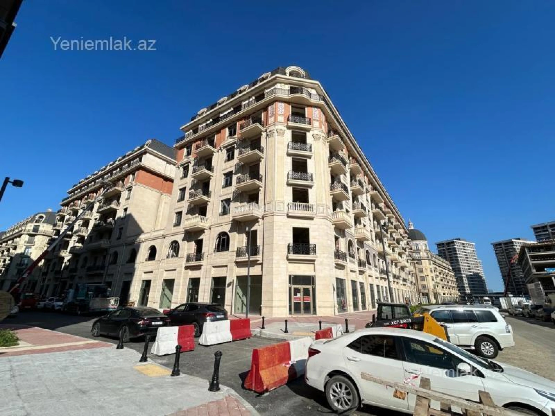 Satılır 3 otaqlı yeni tikili 128.34 m²