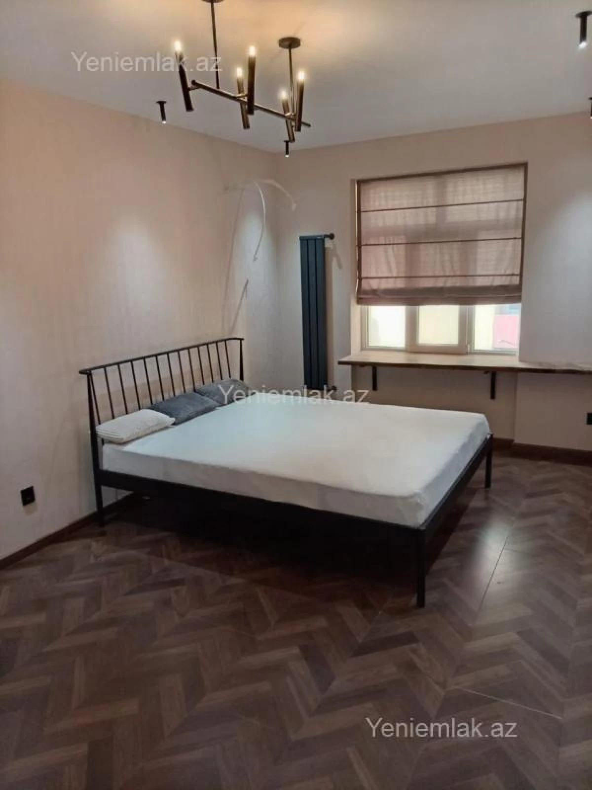 Satılır 2 otaqlı köhnə tikili 60 m²