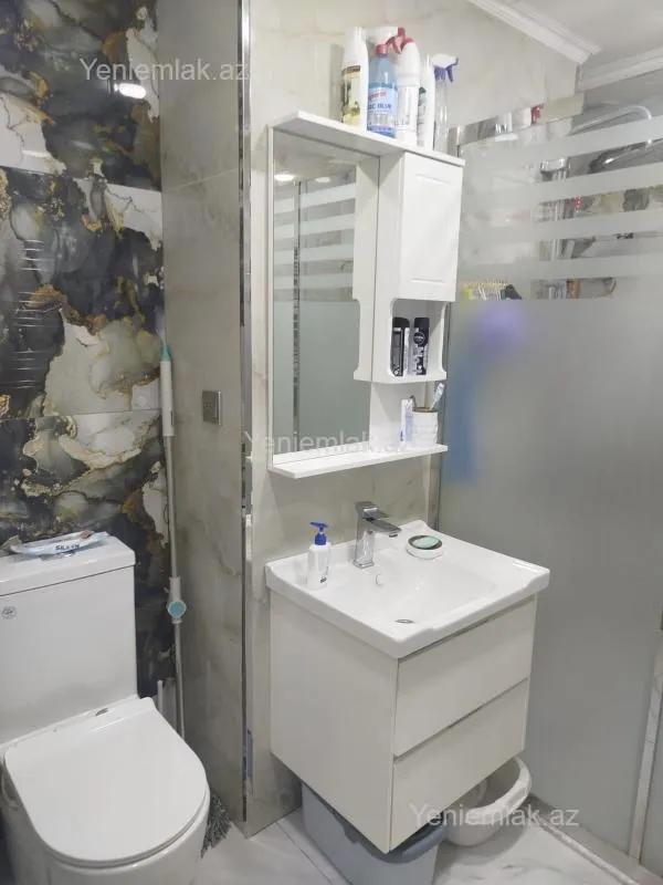 Satılır 3 otaqlı yeni tikili 81 m²