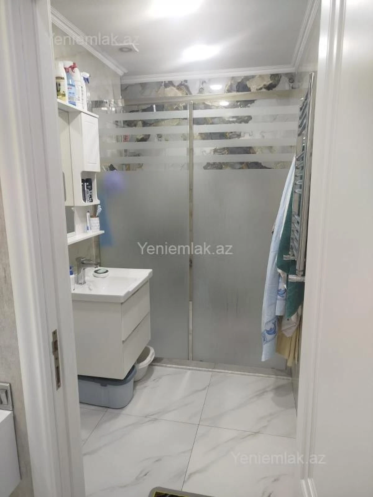 Satılır 3 otaqlı yeni tikili 81 m²