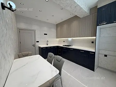 Satılır 2 otaqlı yeni tikili 80 m²