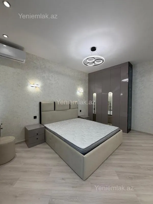 Satılır 2 otaqlı yeni tikili 80 m²