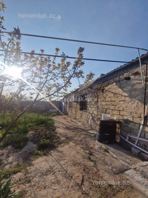 Satılır 3 otaqlı həyət evi 70 m²