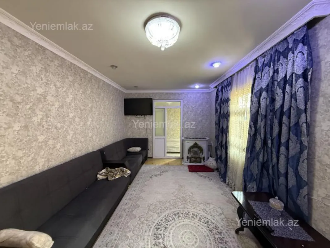 Satılır 4 otaqlı həyət evi 95 m²