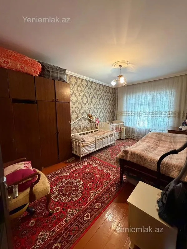 Satılır 3 otaqlı köhnə tikili 65 m²