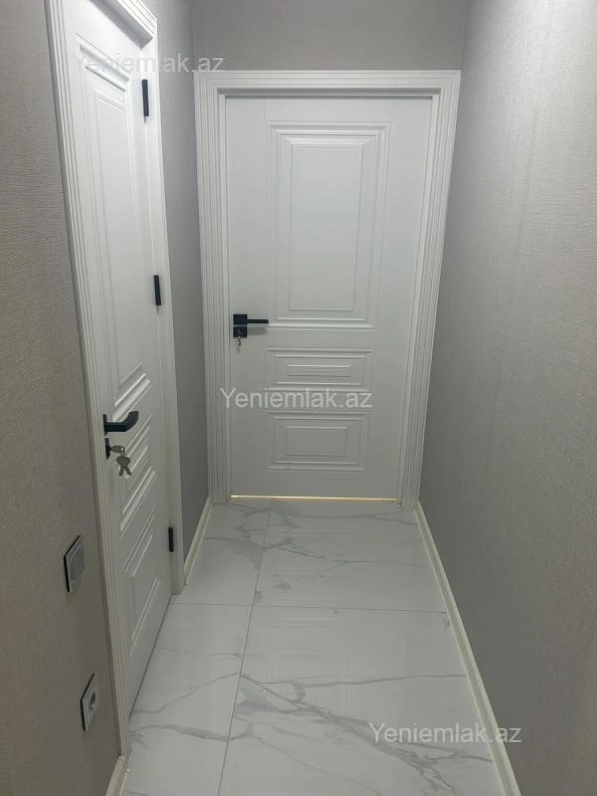 Satılır 2 otaqlı köhnə tikili 55 m²