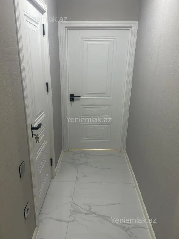 Satılır 2 otaqlı köhnə tikili 55 m²
