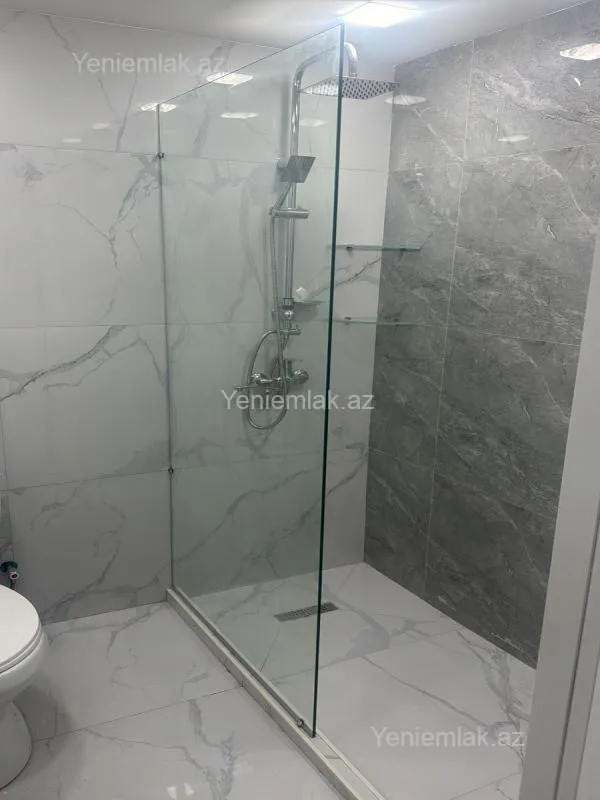 Satılır 2 otaqlı köhnə tikili 55 m²