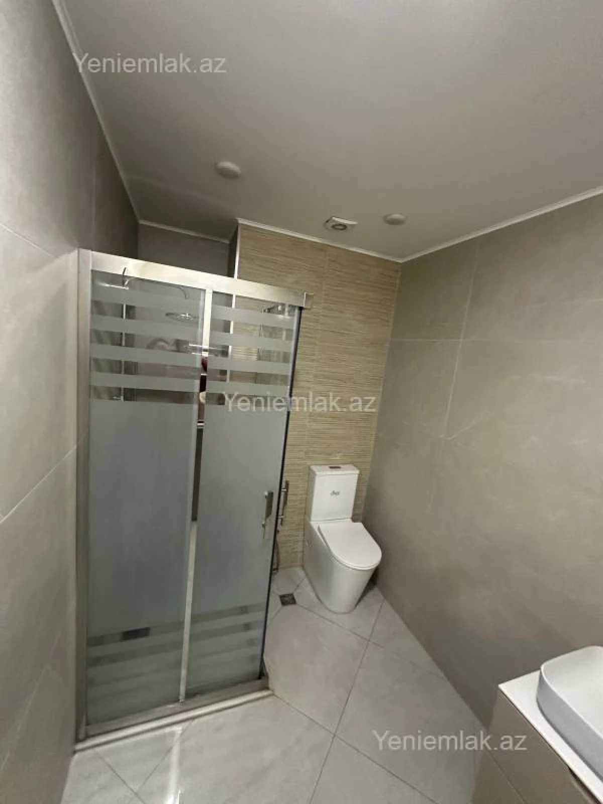 Satılır 2 otaqlı yeni tikili 90 m²