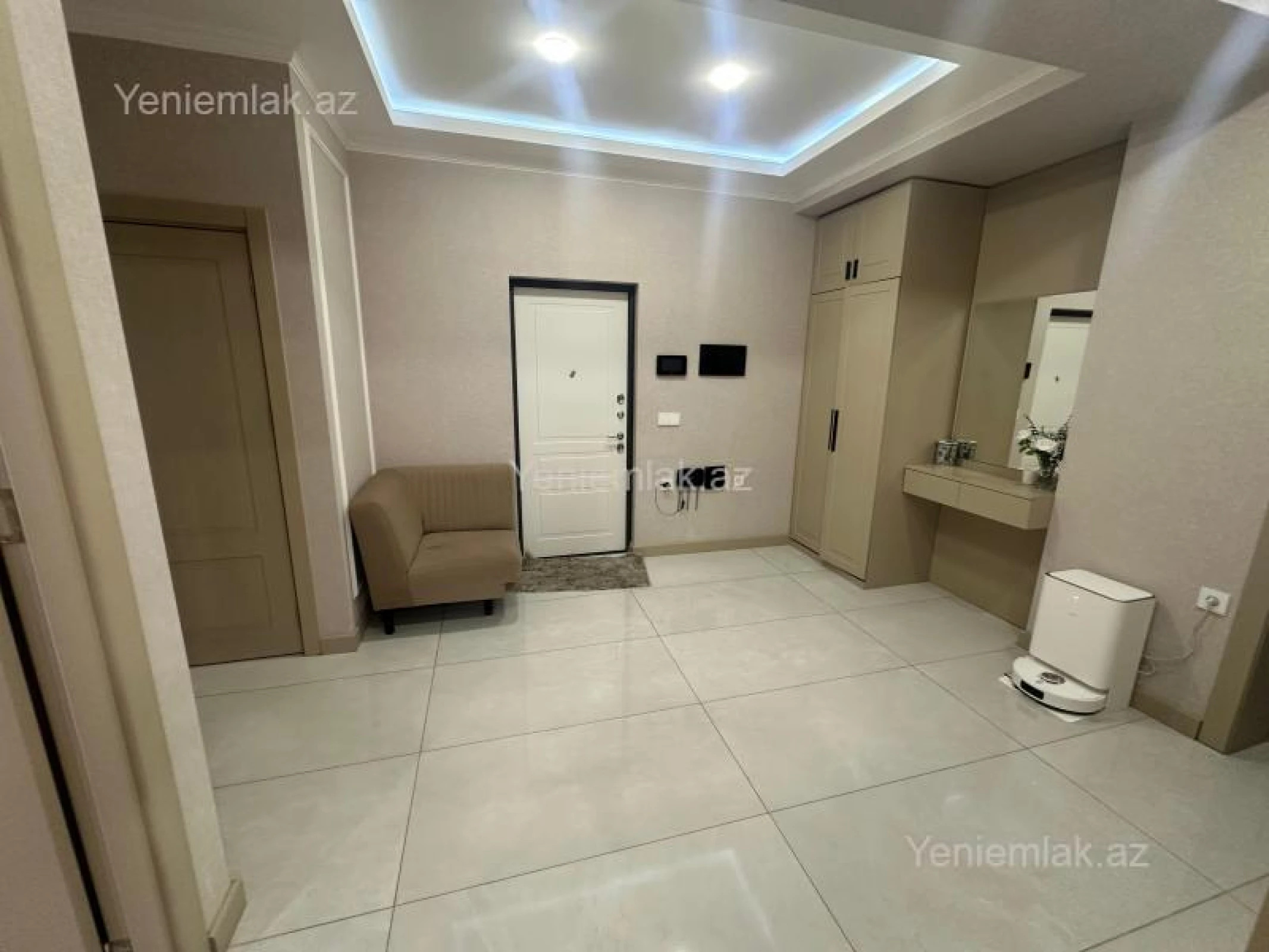 Satılır 2 otaqlı yeni tikili 90 m²