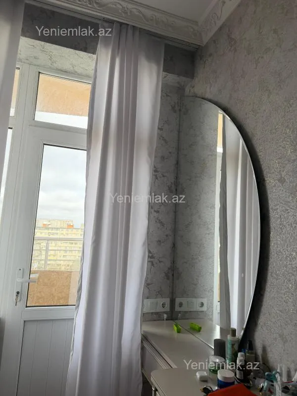 Satılır 3 otaqlı yeni tikili 92.5 m²