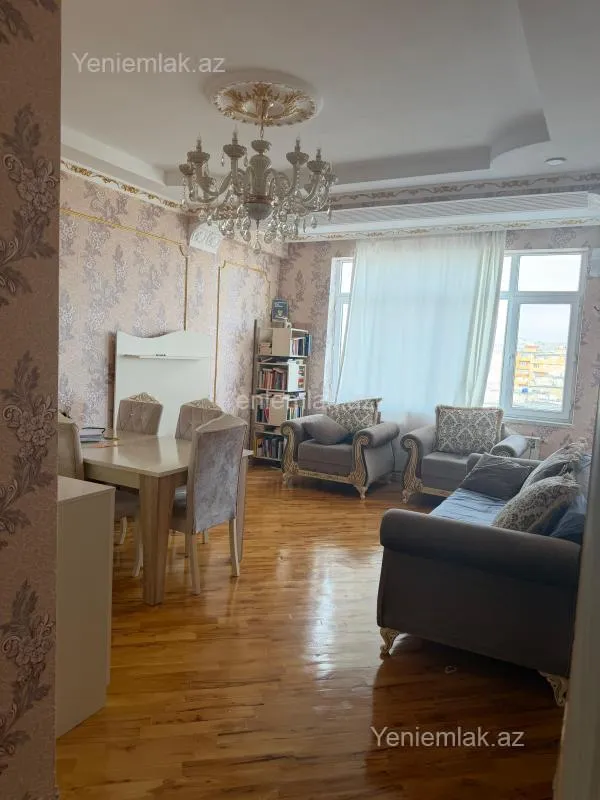 Satılır 3 otaqlı yeni tikili 92.5 m²