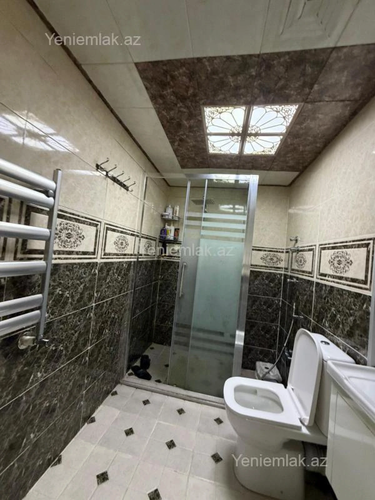 Satılır 3 otaqlı yeni tikili 92.5 m²