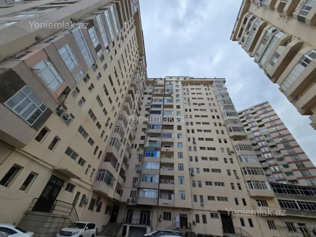 Satılır 3 otaqlı yeni tikili 103 m²