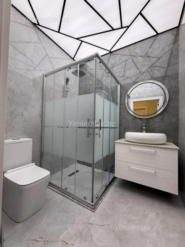 Satılır 2 otaqlı yeni tikili 76 m²