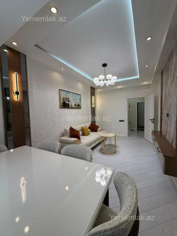 Satılır 2 otaqlı yeni tikili 76 m²