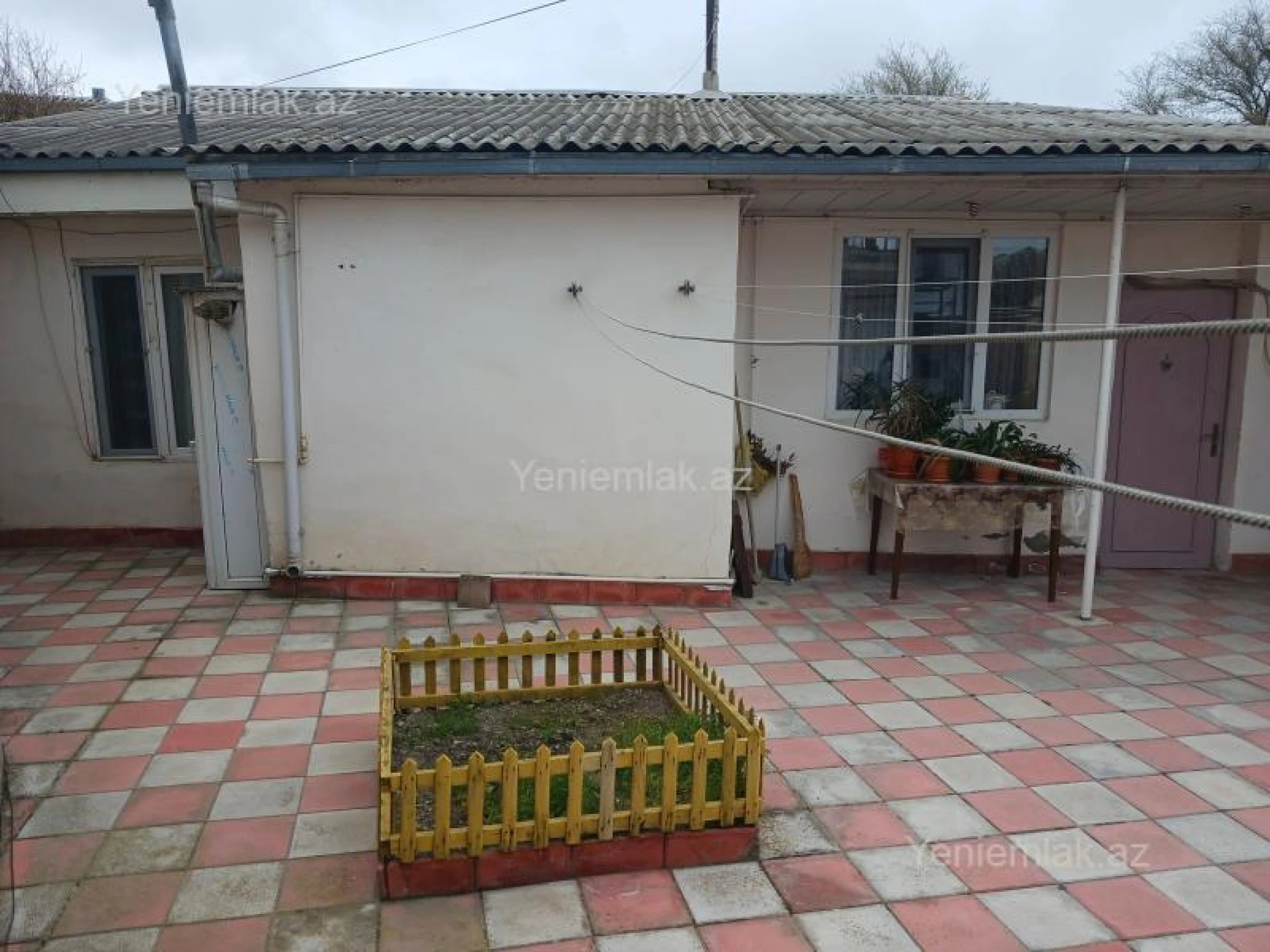 Satılır 3 otaqlı həyət evi 71 m²