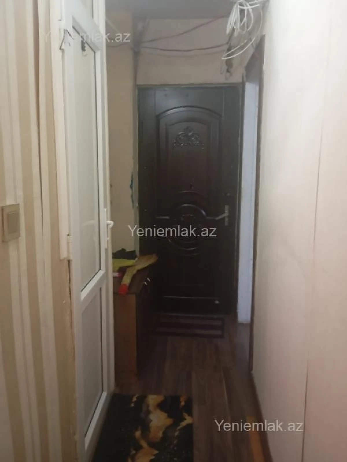 Satılır 1 otaqlı köhnə tikili 32 m²