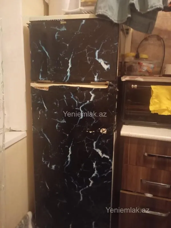 Satılır 1 otaqlı köhnə tikili 32 m²