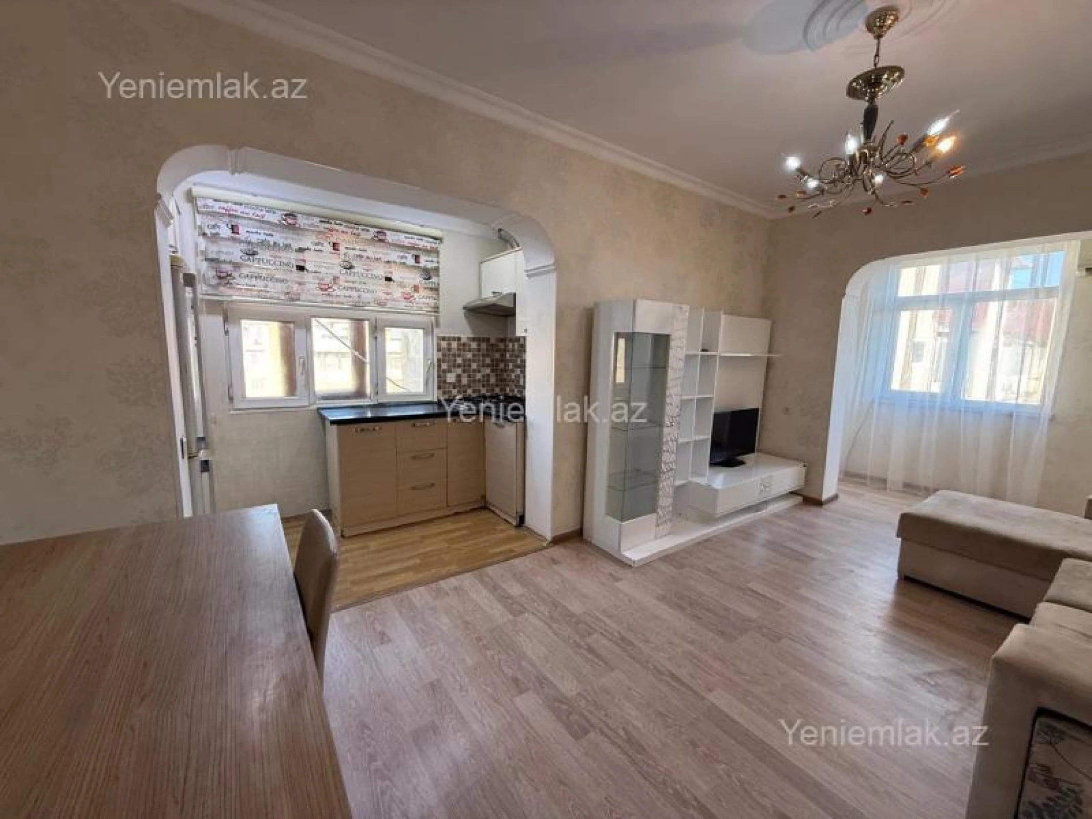 Satılır 1 otaqlı köhnə tikili 50 m²