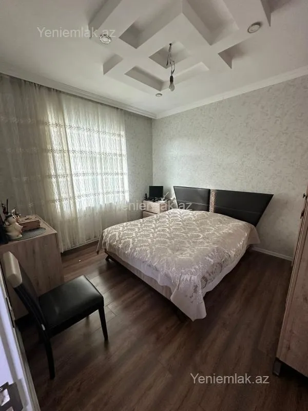 Satılır 4 otaqlı həyət evi 155 m²