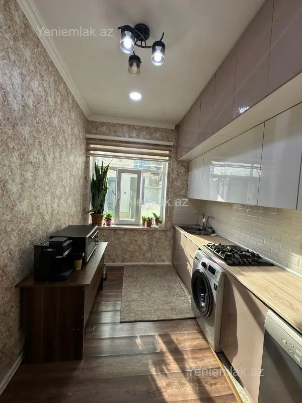 Satılır 4 otaqlı həyət evi 155 m²
