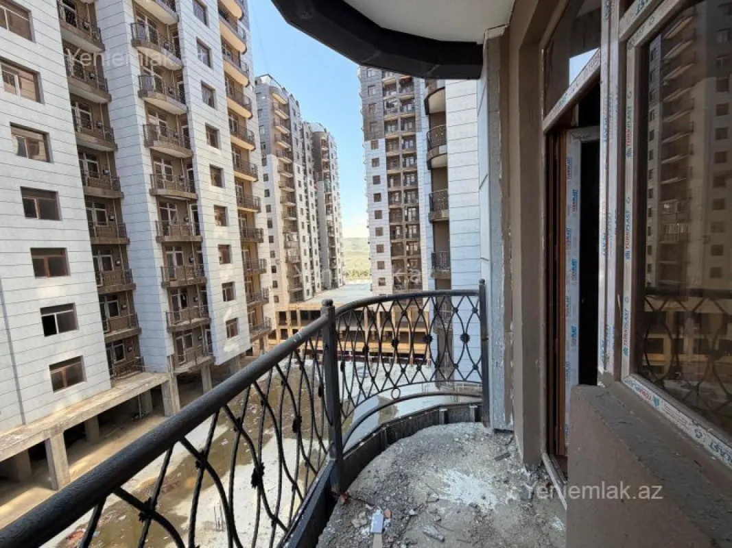 Satılır 2 otaqlı yeni tikili 60 m²