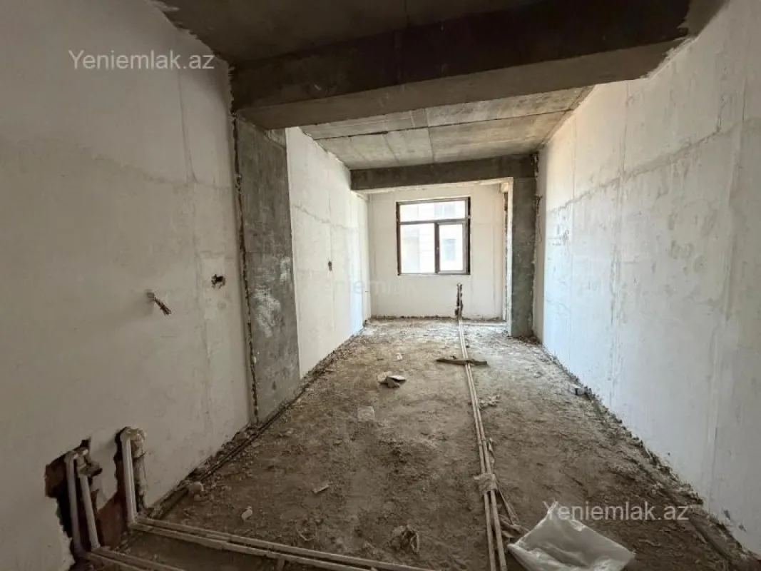 Satılır 2 otaqlı yeni tikili 60 m²