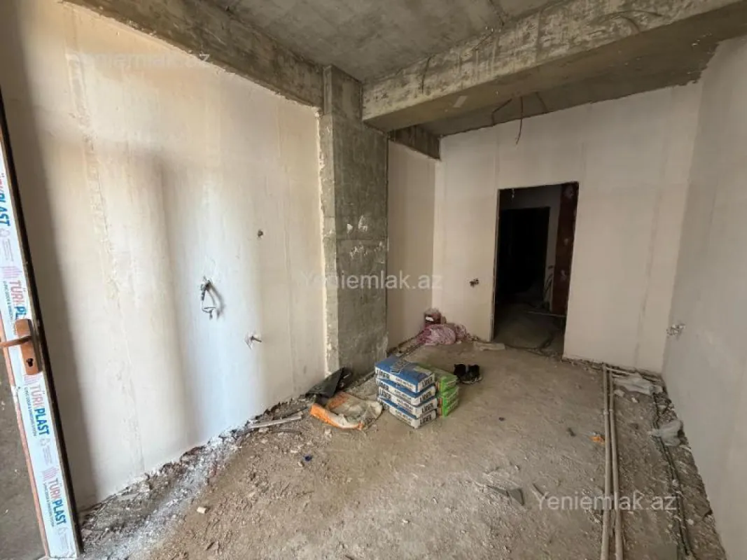 Satılır 2 otaqlı yeni tikili 60 m²