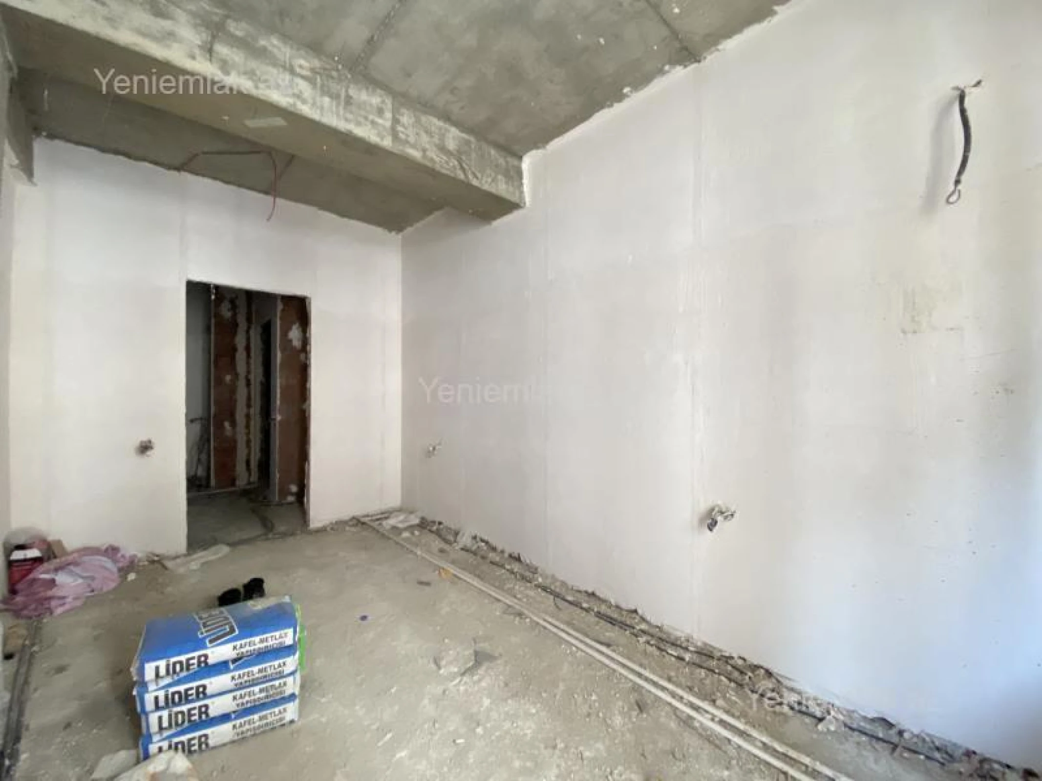 Satılır 2 otaqlı yeni tikili 60 m²