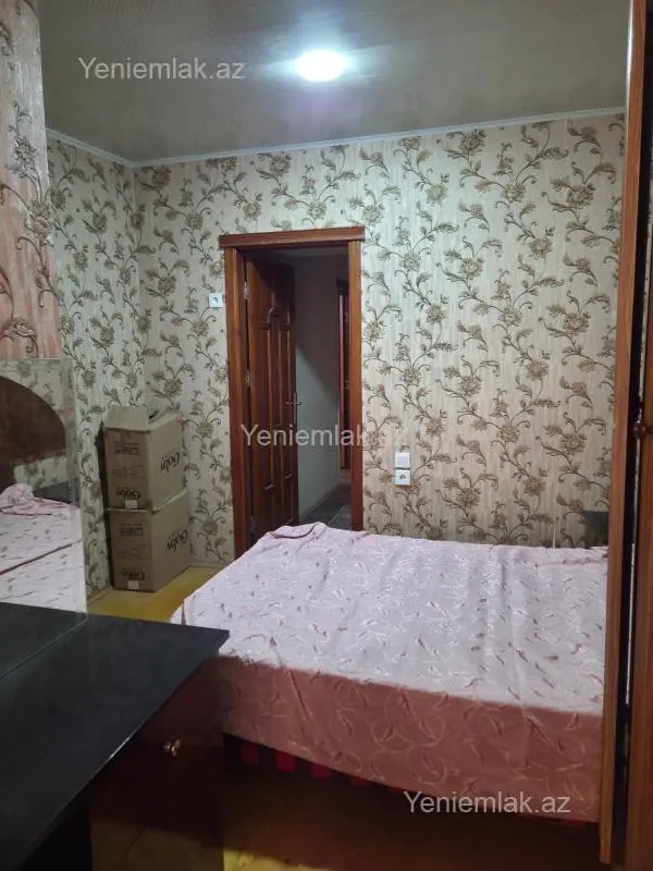 Satılır 2 otaqlı köhnə tikili 45 m²