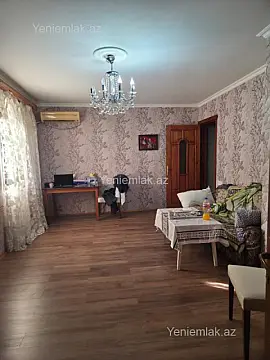 Satılır 2 otaqlı köhnə tikili 45 m²