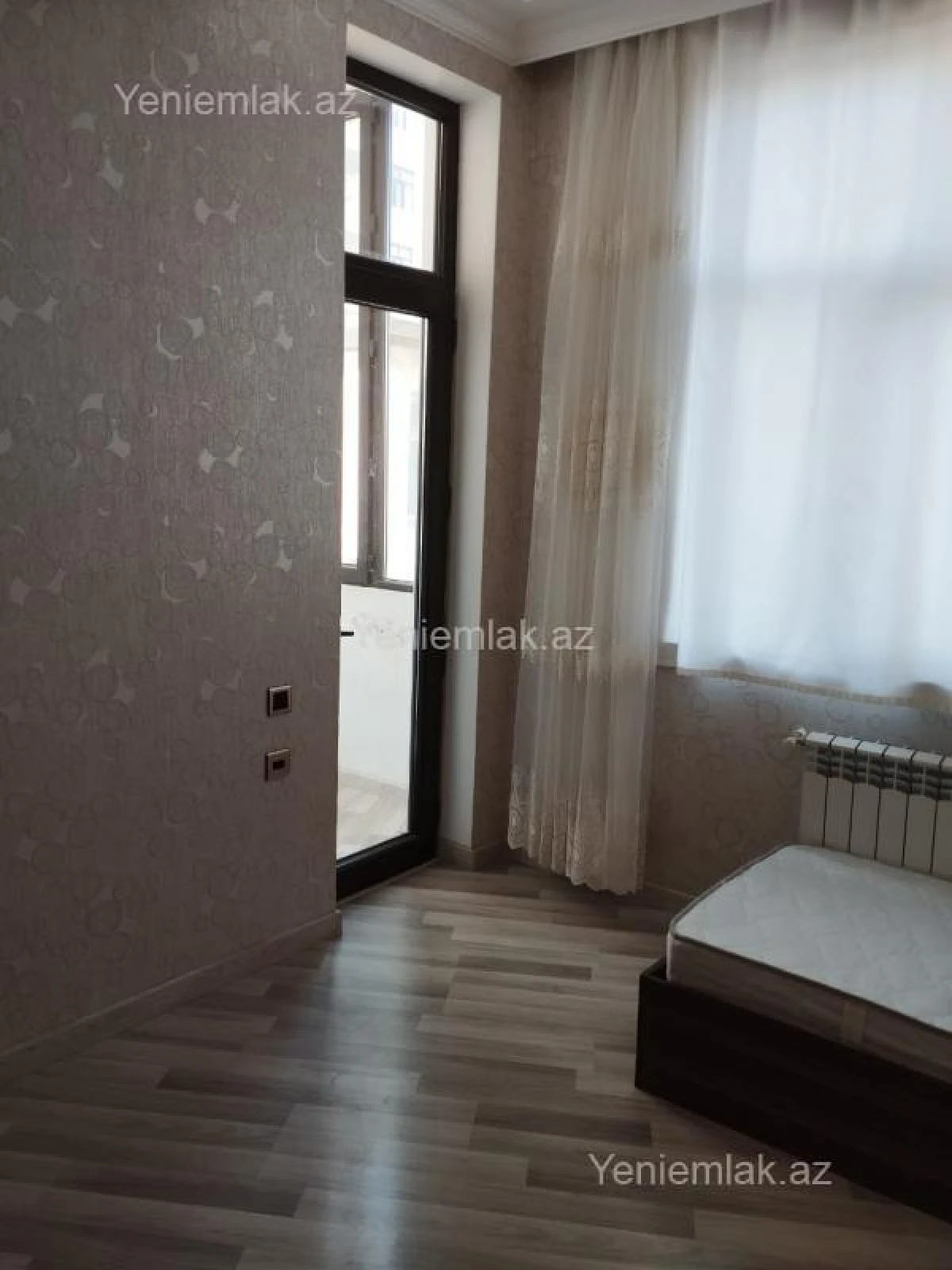 Satılır 3 otaqlı yeni tikili 118 m²