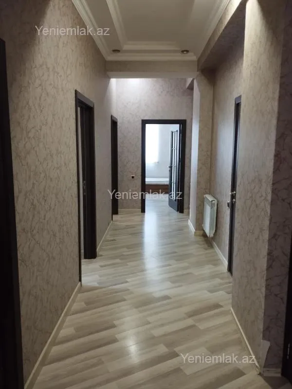 Satılır 3 otaqlı yeni tikili 118 m²