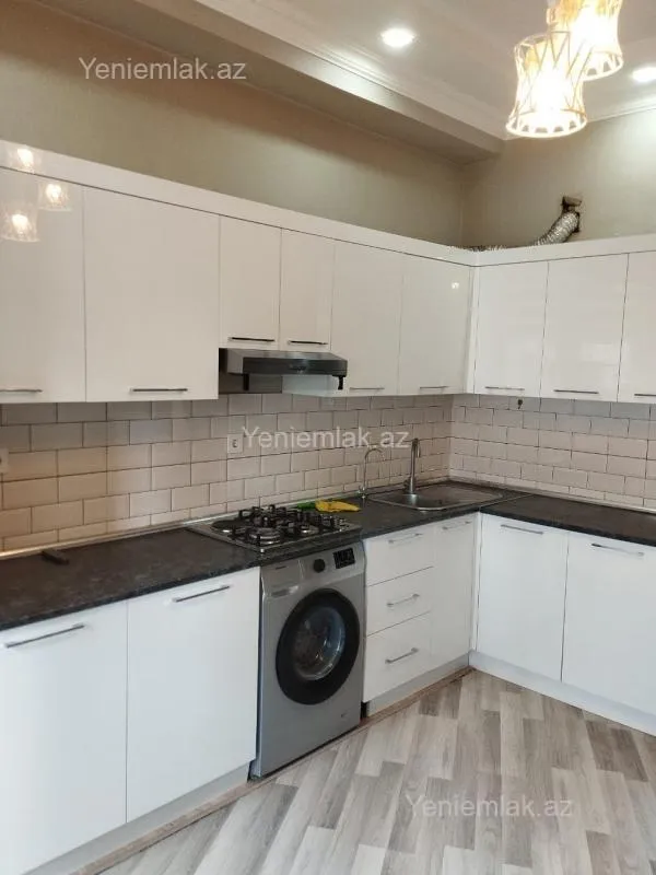 Satılır 3 otaqlı yeni tikili 118 m²