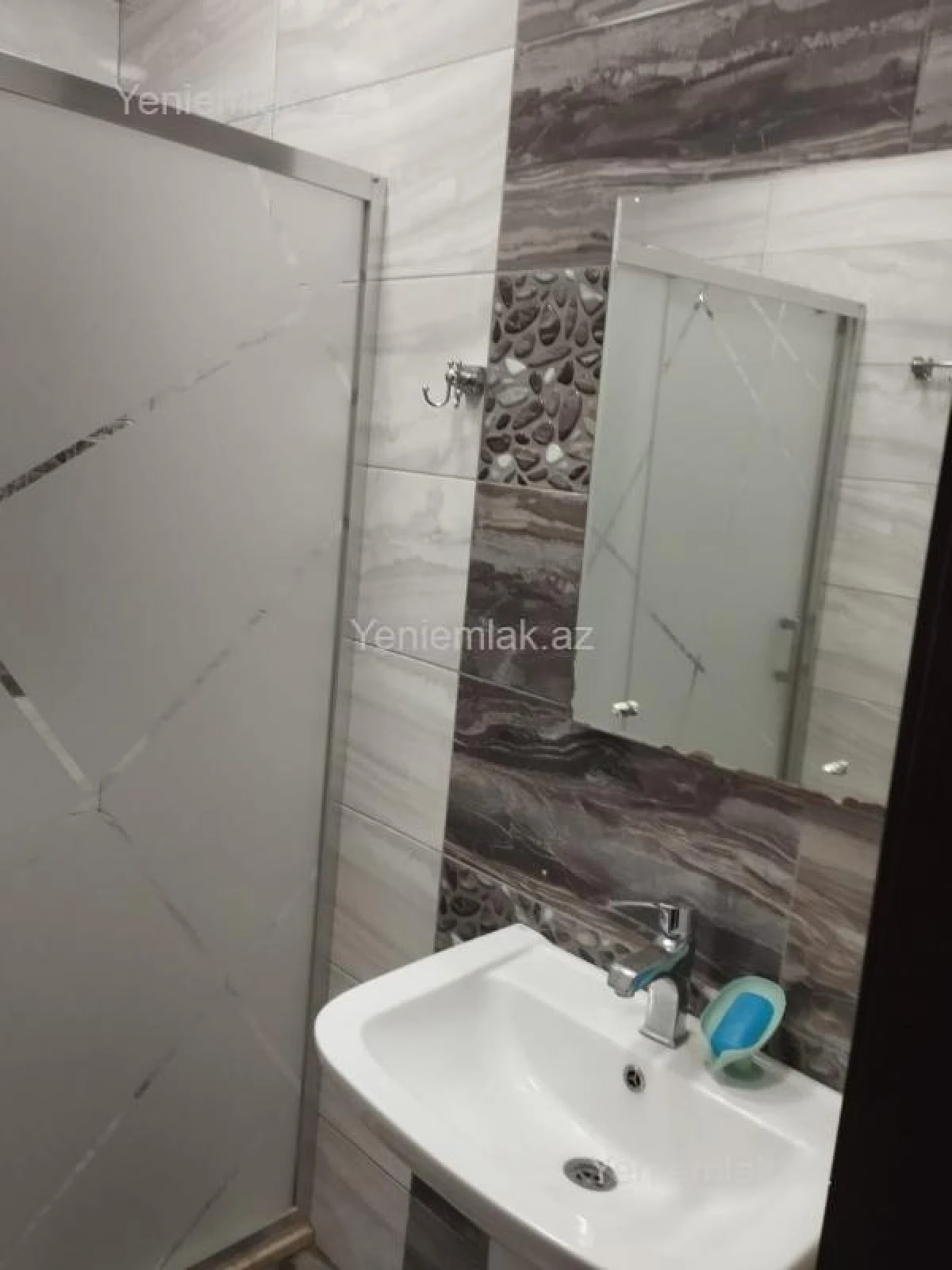 Satılır 3 otaqlı yeni tikili 118 m²