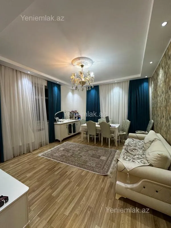 Satılır 3 otaqlı yeni tikili 110 m²