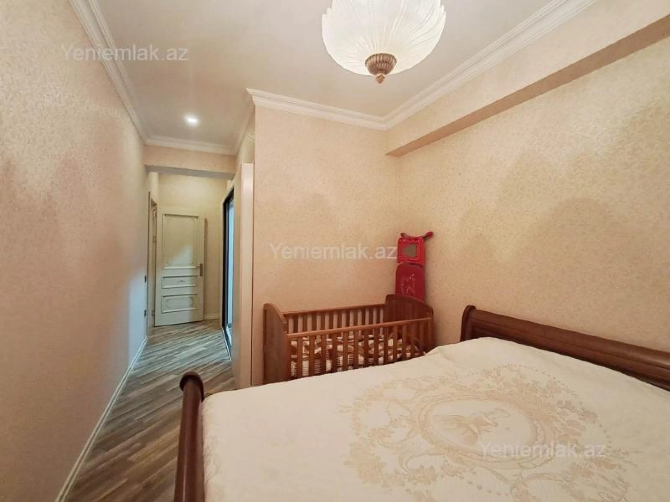 Satılır 4 otaqlı yeni tikili 136 m²