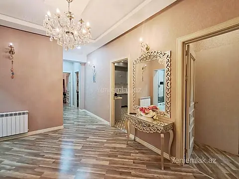 Satılır 4 otaqlı yeni tikili 136 m²