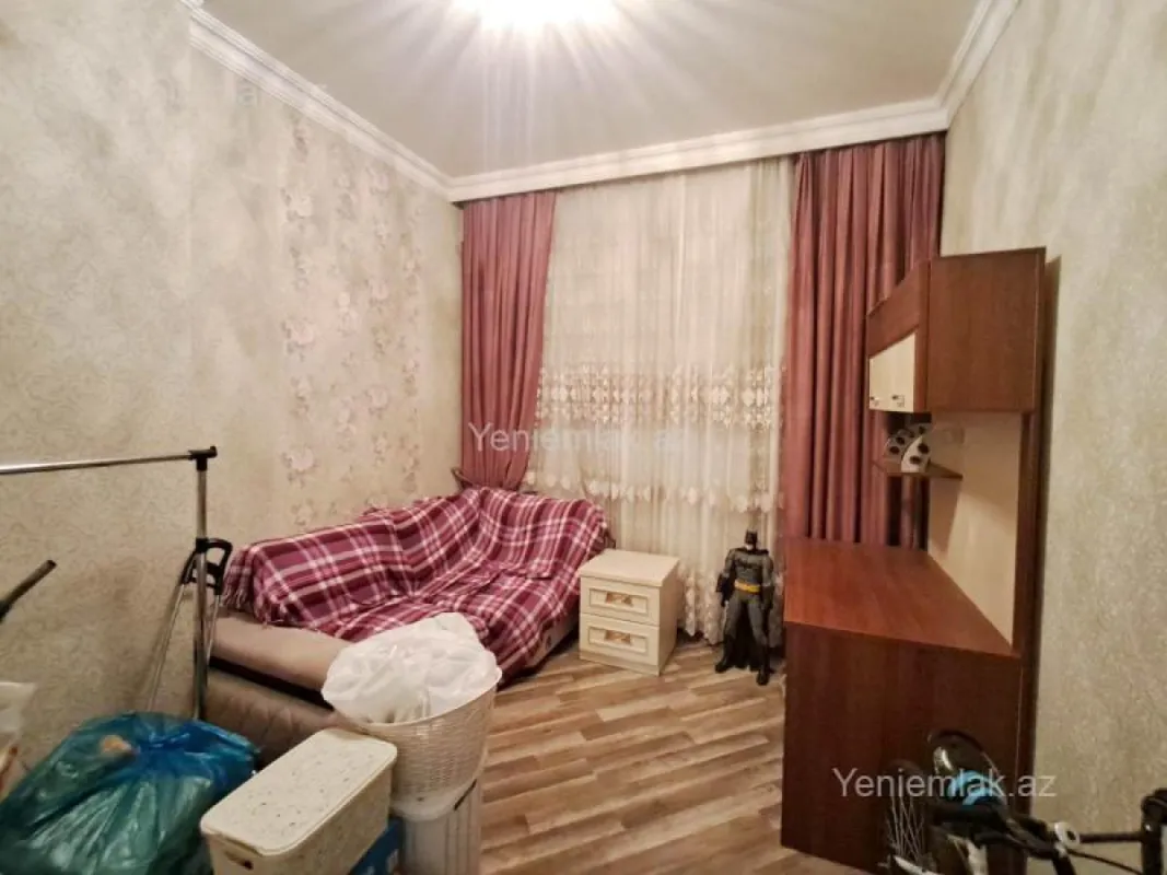 Satılır 4 otaqlı yeni tikili 136 m²