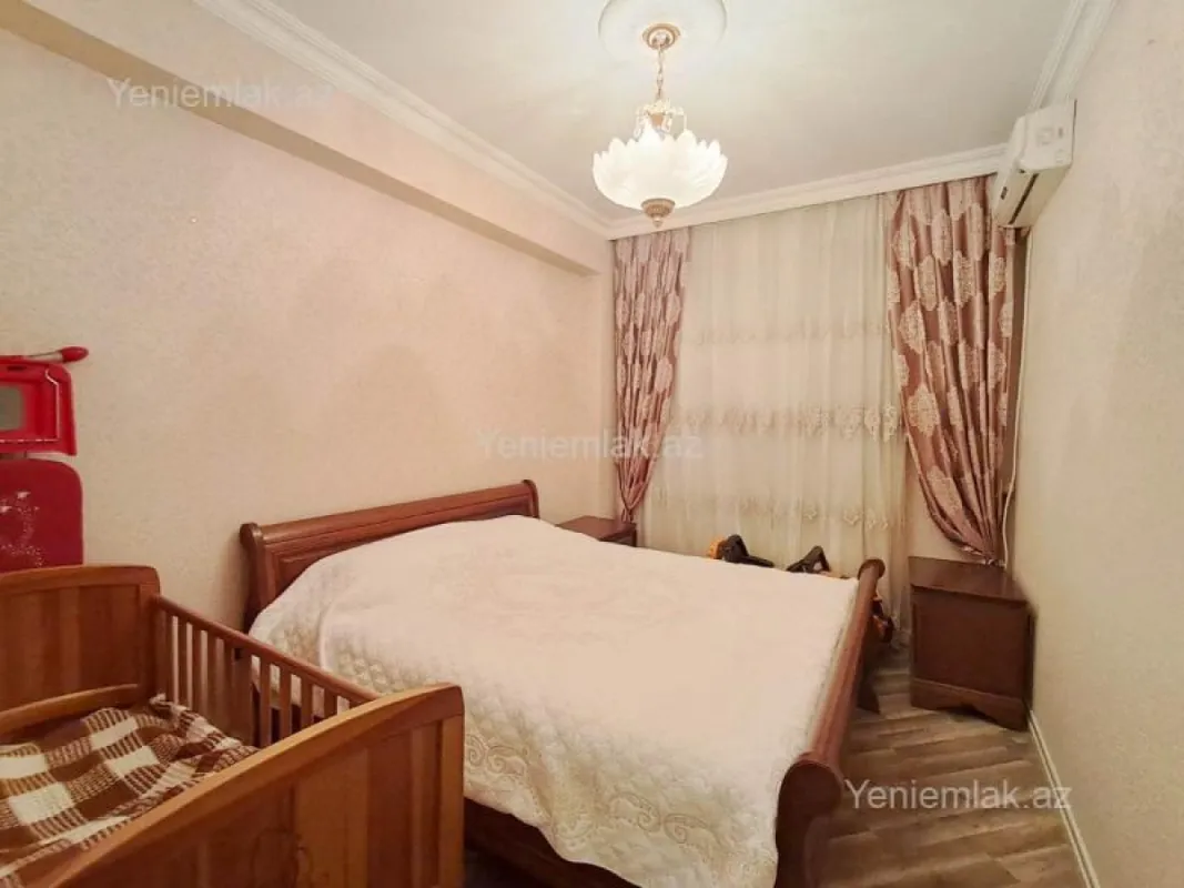 Satılır 4 otaqlı yeni tikili 136 m²