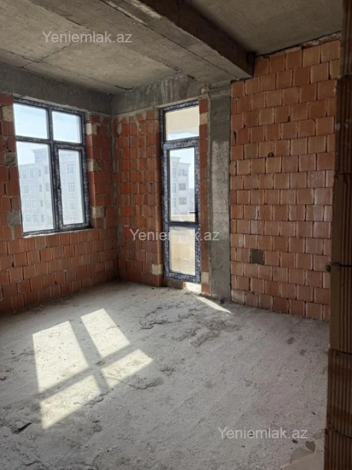 Satılır 3 otaqlı yeni tikili 146 m²
