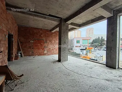 Satılır 4 otaqlı obyekt 85 m²