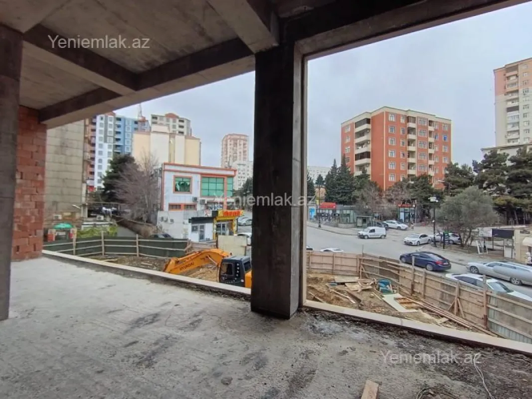 Satılır 4 otaqlı obyekt 85 m²