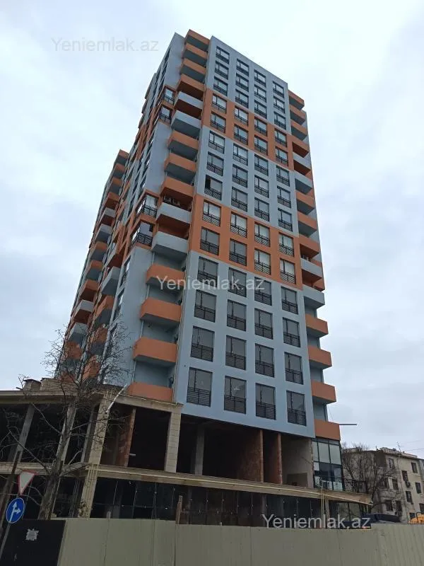 Satılır 4 otaqlı obyekt 85 m²